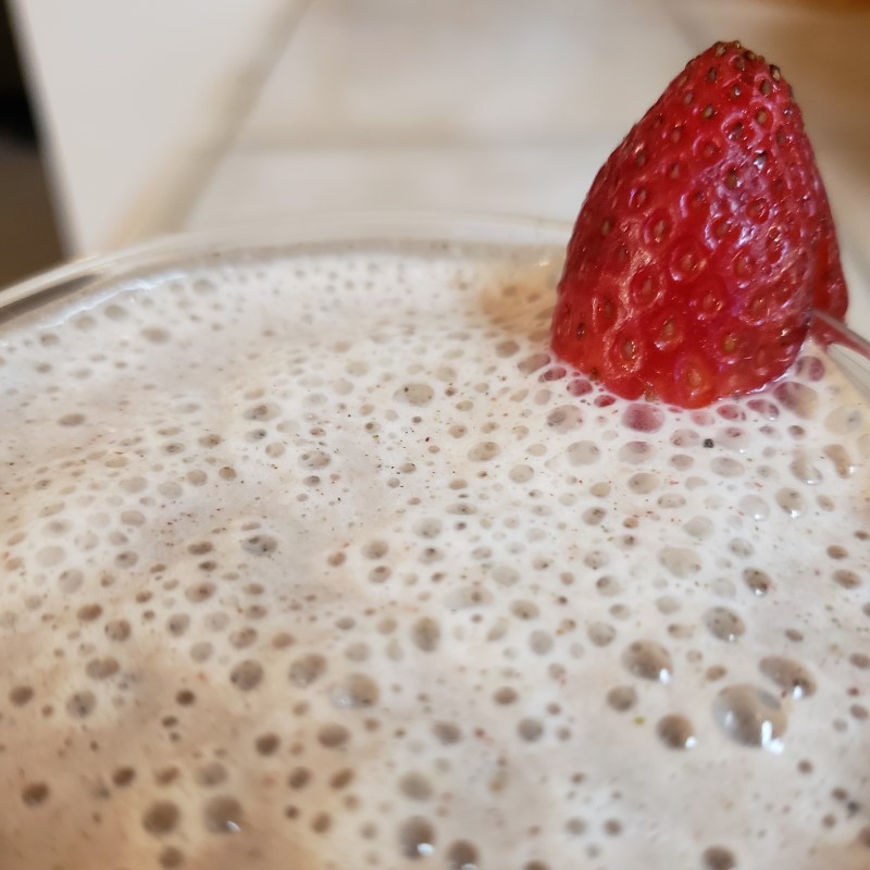 Raw Vegan Strawberry Nut Milk by Chef Ocean